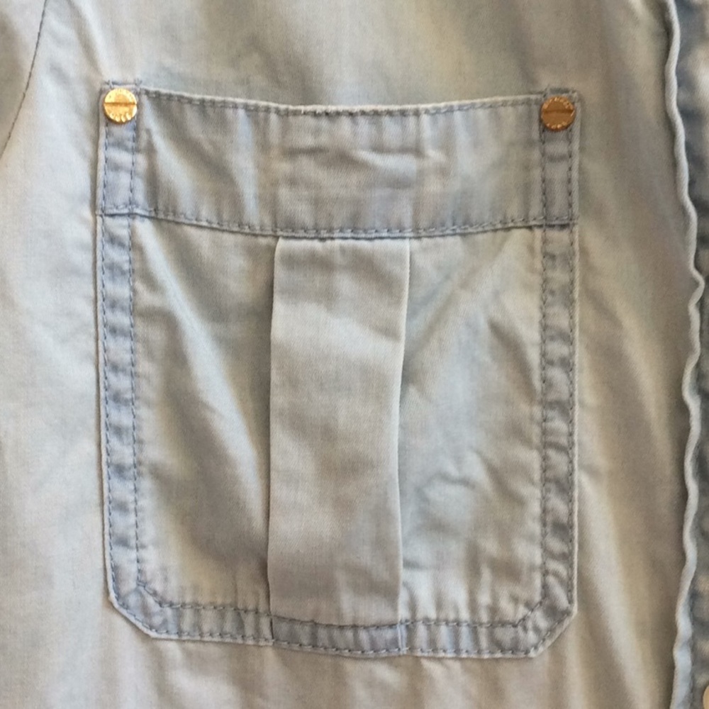 MICHAEL Michael Kors Light Denim Wash Shirt- Small - Picture 6 of 16